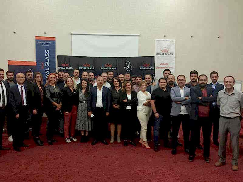 Royal Glass 2019 Bayiler Buluşması Yapıldı